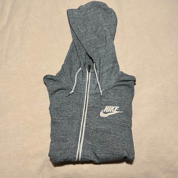 Super-thin Nike Zip-up Hoodies, 2pk, Medium - Picture 10 of 10